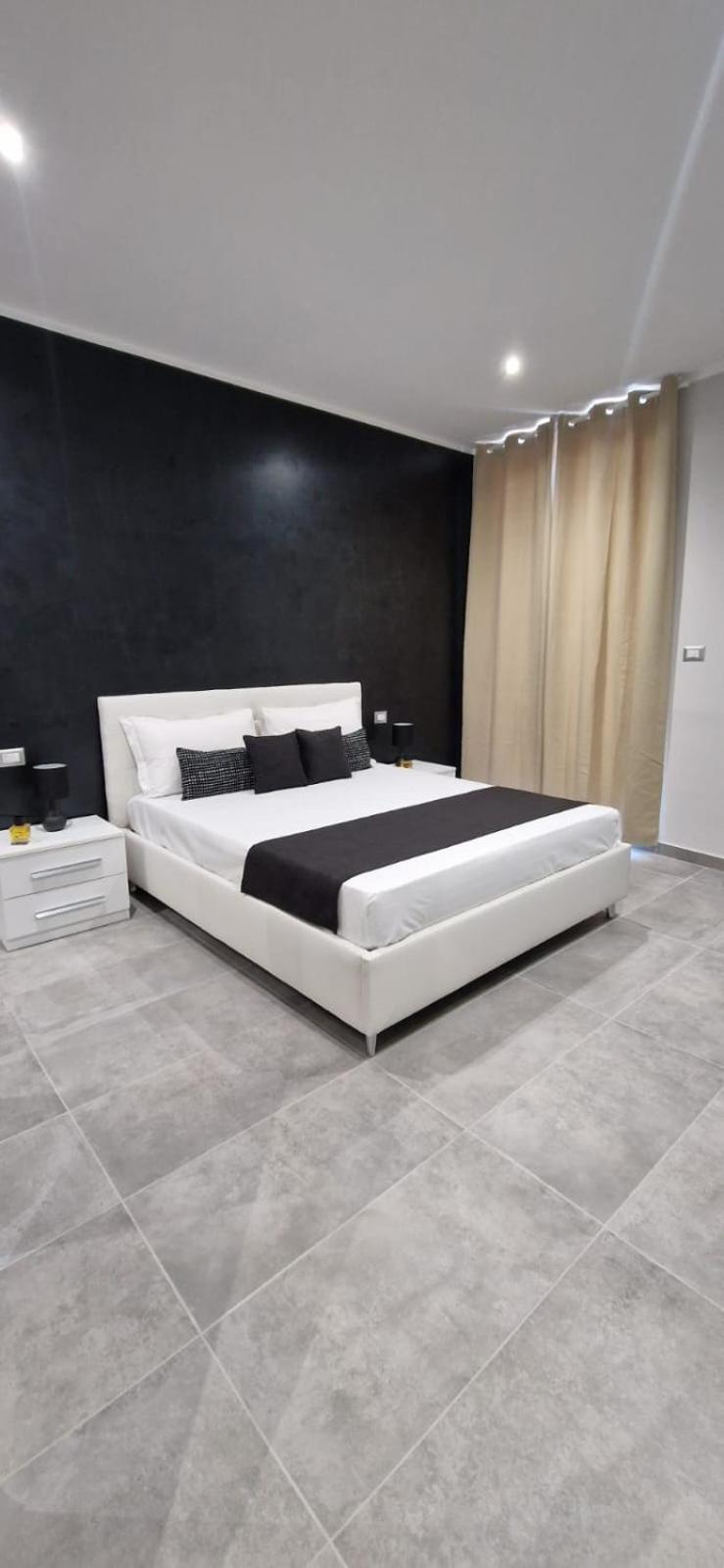 Hotel Movida Casoria Luaran gambar
