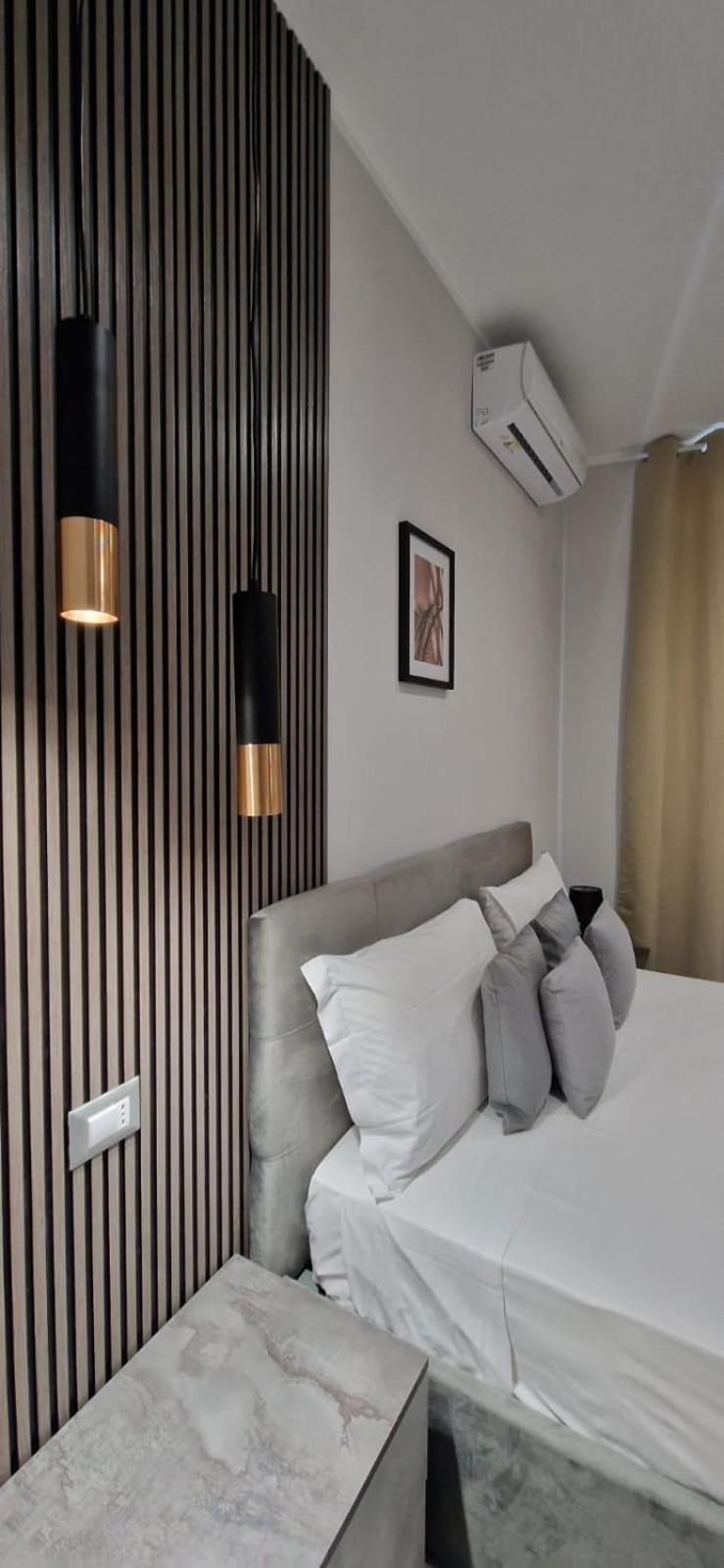 Hotel Movida Casoria Luaran gambar