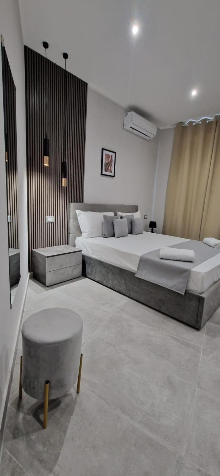Hotel Movida Casoria Luaran gambar