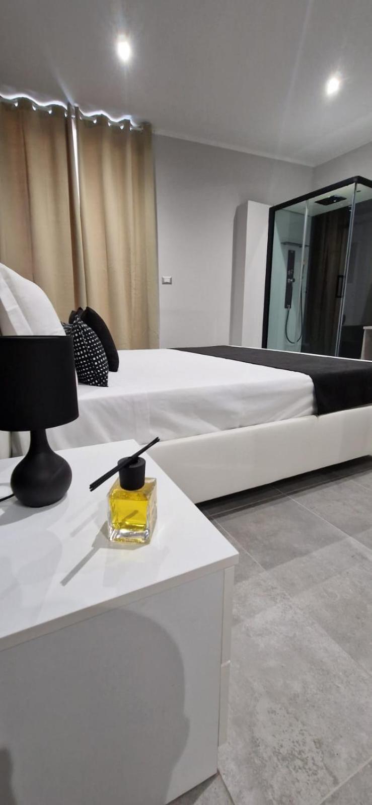 Hotel Movida Casoria Luaran gambar