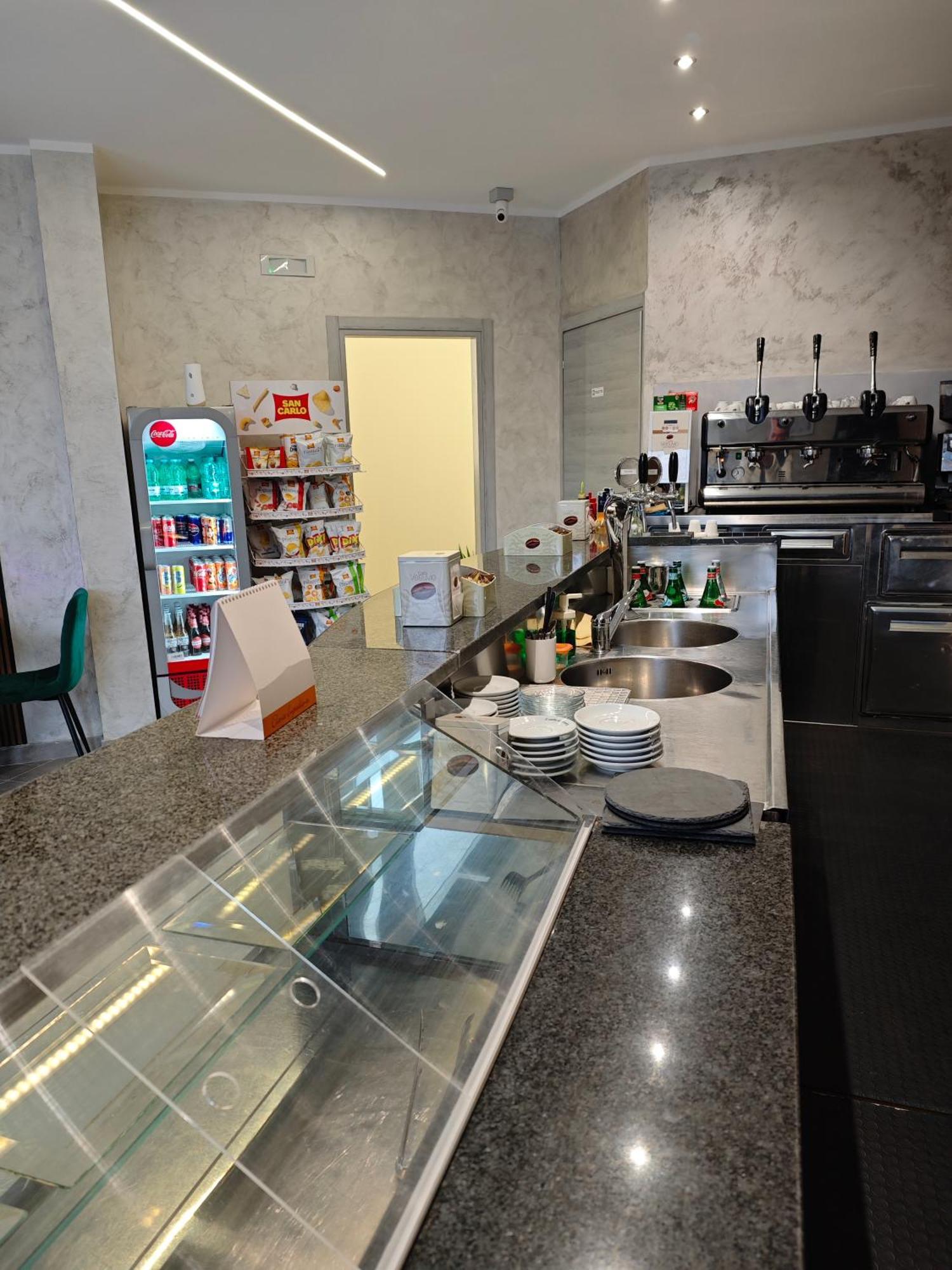 Hotel Movida Casoria Luaran gambar
